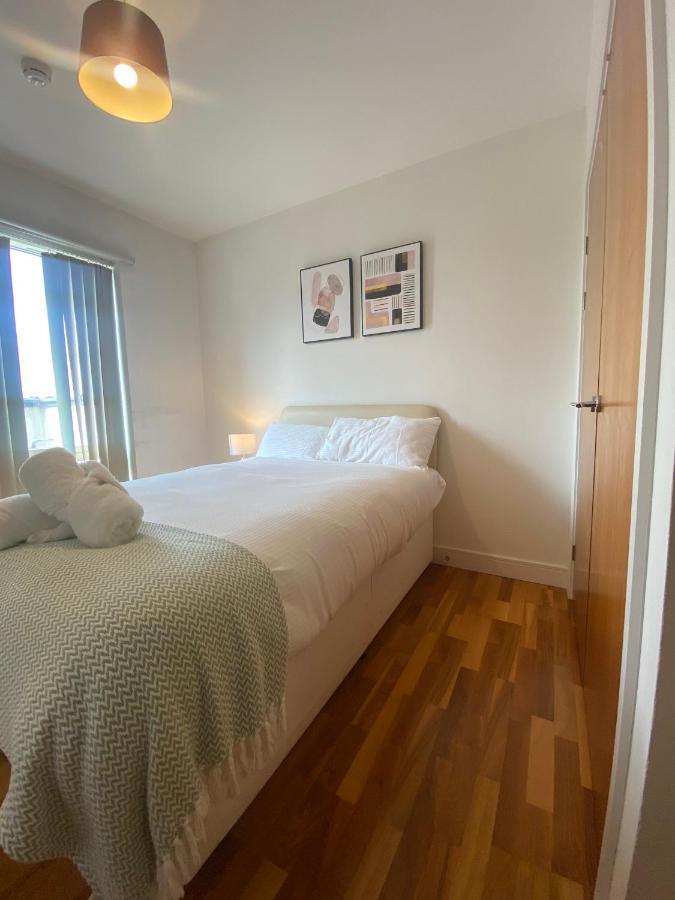Swanky 2 Bdr Apt/opp Edgbaston Cricket Ground/free Parking Apartment